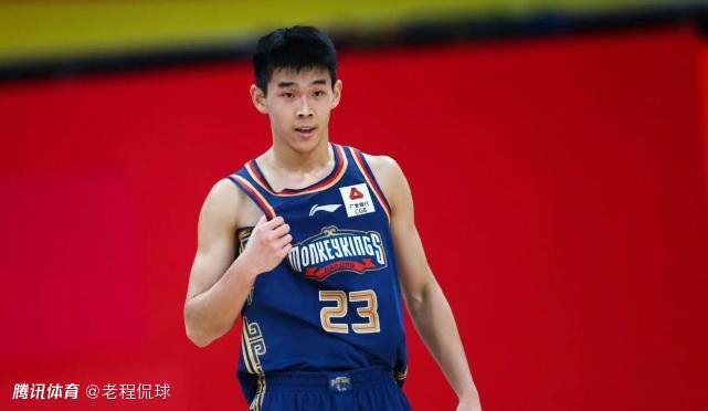　　　　十几年来，韩国片子在鉴戒好莱坞片子叙事策略与对峙本土化的摸索进程中，逐步构成了一套比力成熟的贸易类型片子系统。